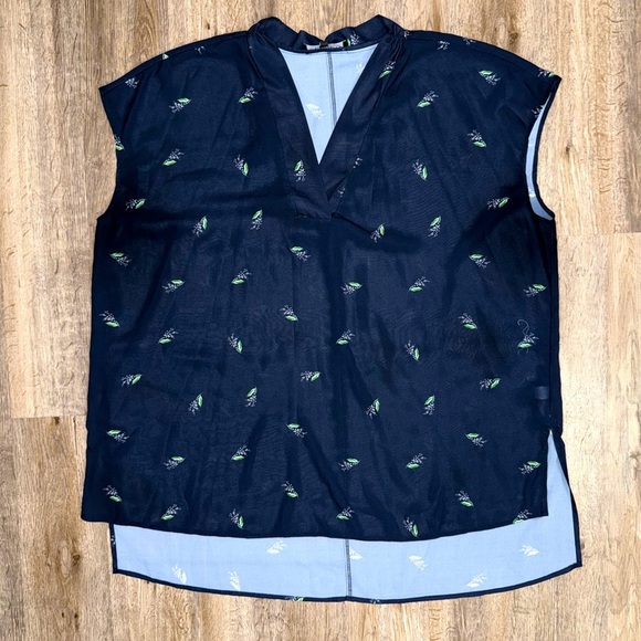 Eloquii Navy and Green Tunic Top - Picture 3 of 10